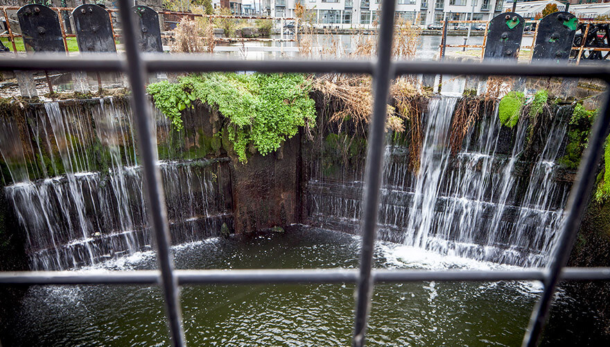 water pours into the lock at Grand Canal Basin