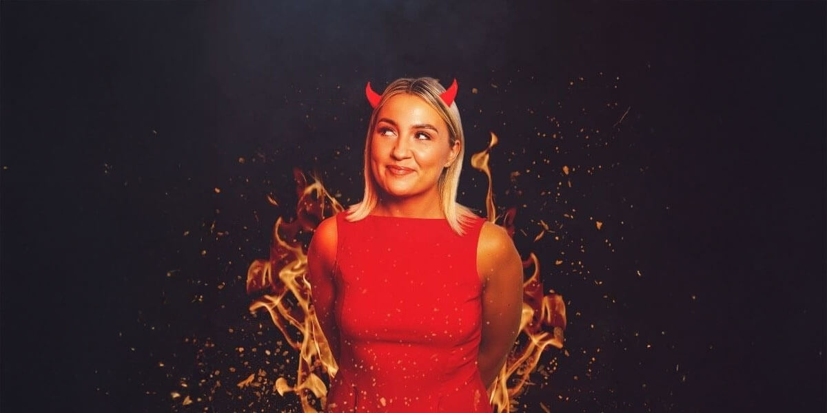 Enya Martin – Acting the Divil