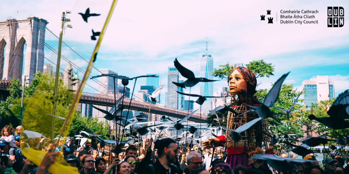 Scéalta ar an Ngaoth / Stories on the Wind