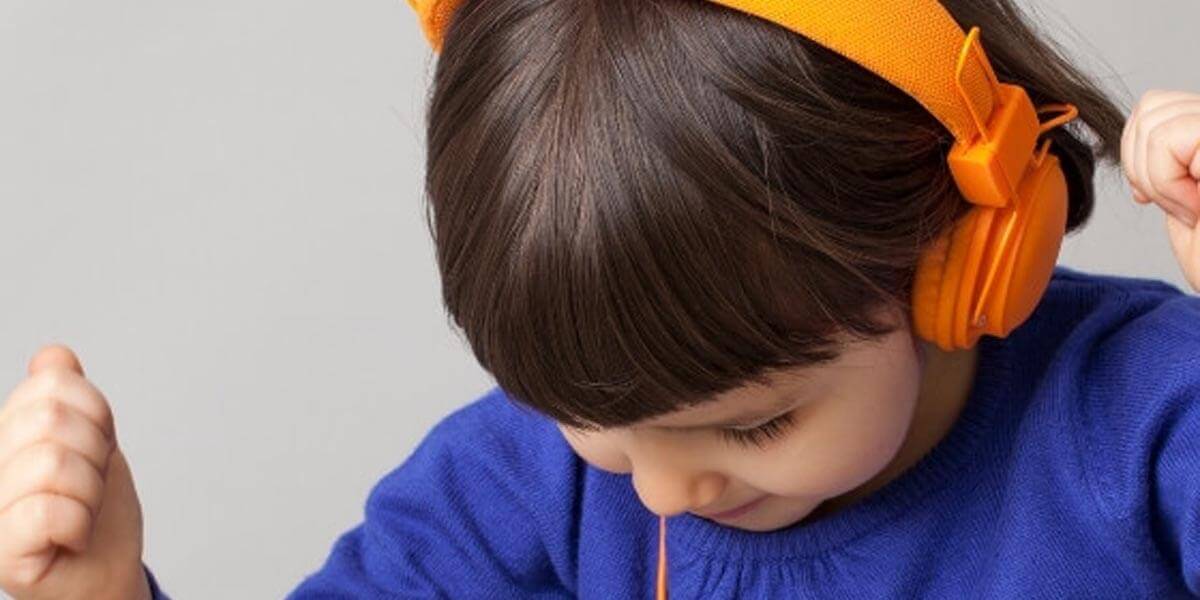 Tiny Dancer: A DJ set for kids with Dónal Dineen